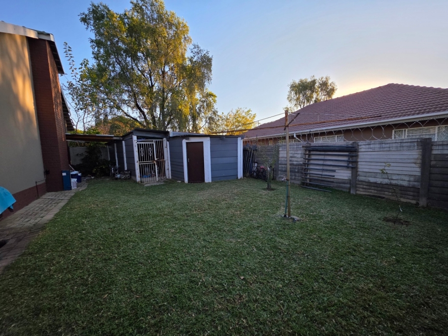 3 Bedroom Property for Sale in Protea Park North West